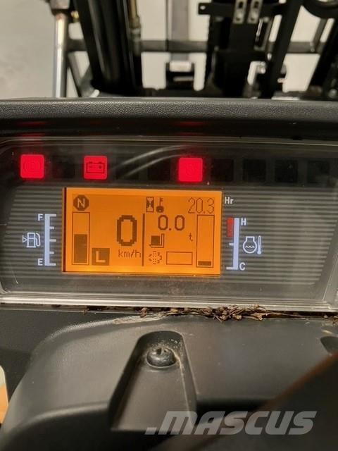 Mitsubishi FD25N3 Wózki Diesla