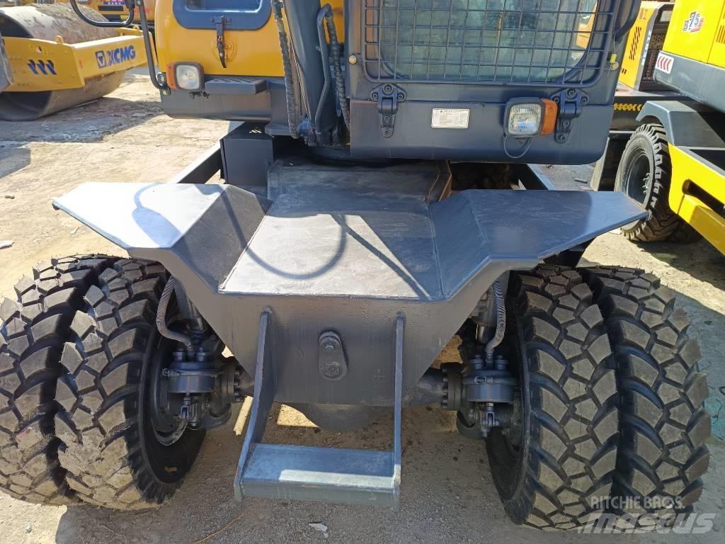 Xinyuan XYB75W-9 Koparki gąsienicowe