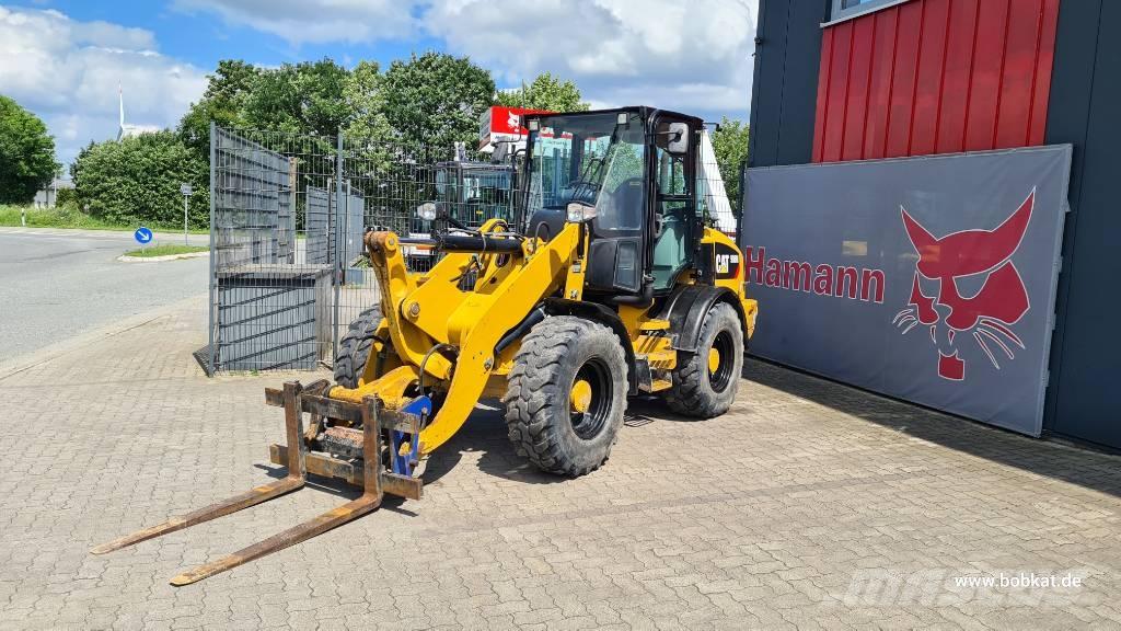 CAT 908 Ładowarki kołowe