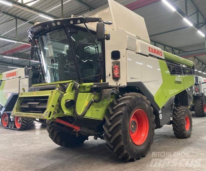 CLAAS LEXION 6800 Kombajny zbożowe