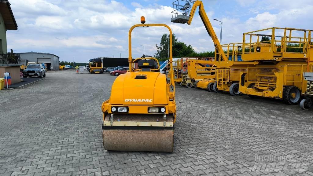Dynapac CC 1200 Walce dwubębnowe