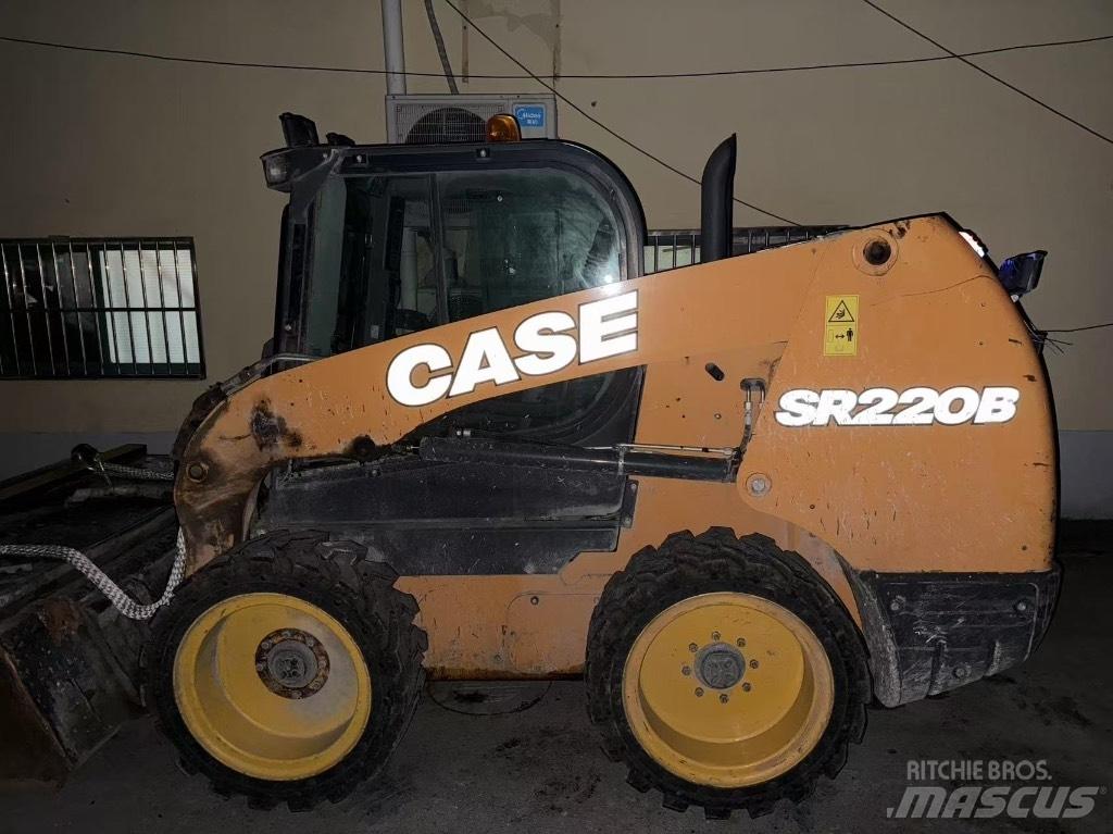 CASE SR 220B Ładowarki burtowe