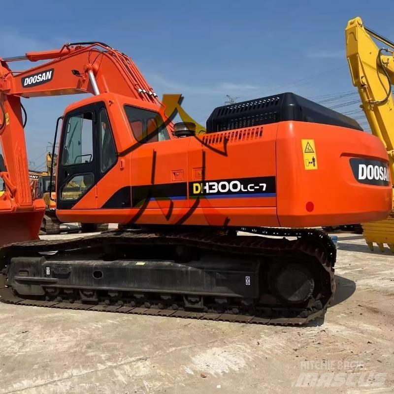 Doosan DH 300 LC-7 Koparki gąsienicowe