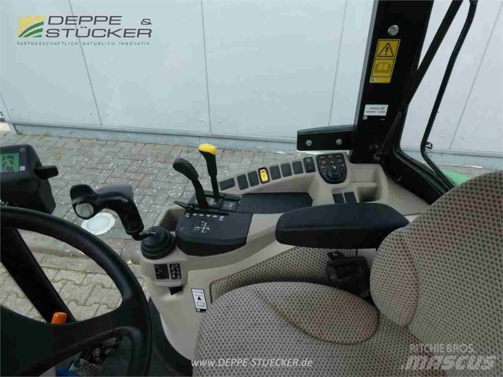 John Deere 3046R Mikrociągniki