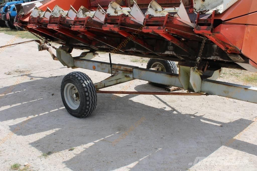 CLAAS Mega 208 Kombajny zbożowe