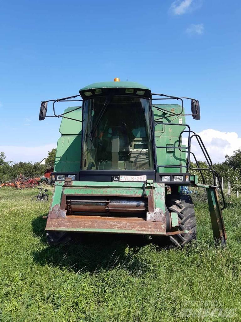 John Deere 2054 Kombajny zbożowe