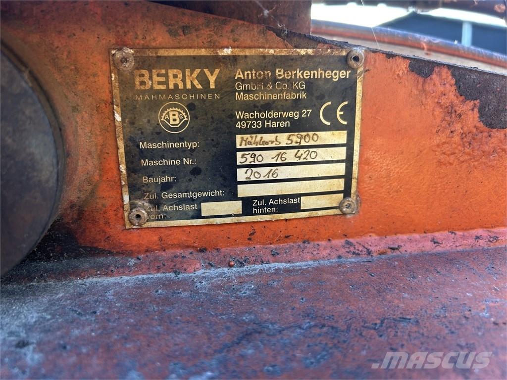  Berky Mejekurv Maszyny budowlane - Inne