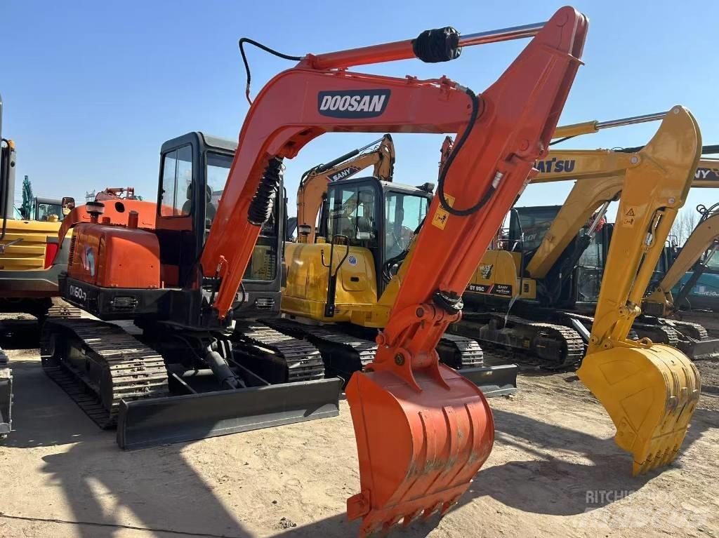 Doosan DH 55 Minikoparki