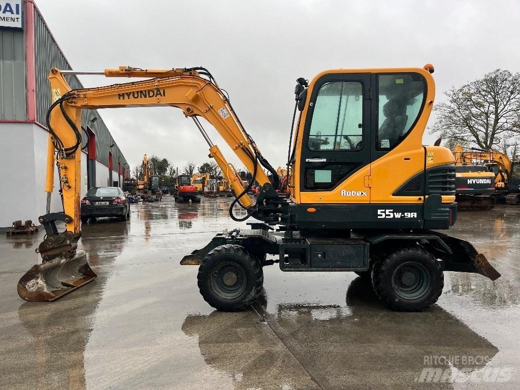 Hyundai R55W-9A Koparki kołowe