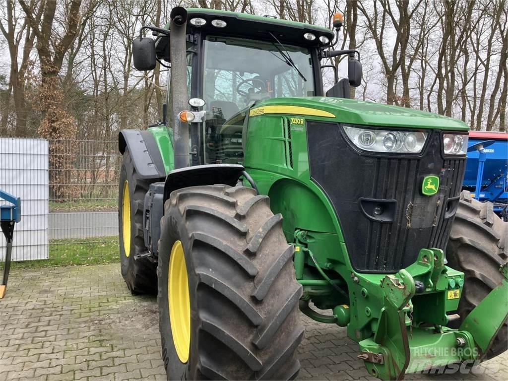 John Deere 7230R Ciągniki rolnicze