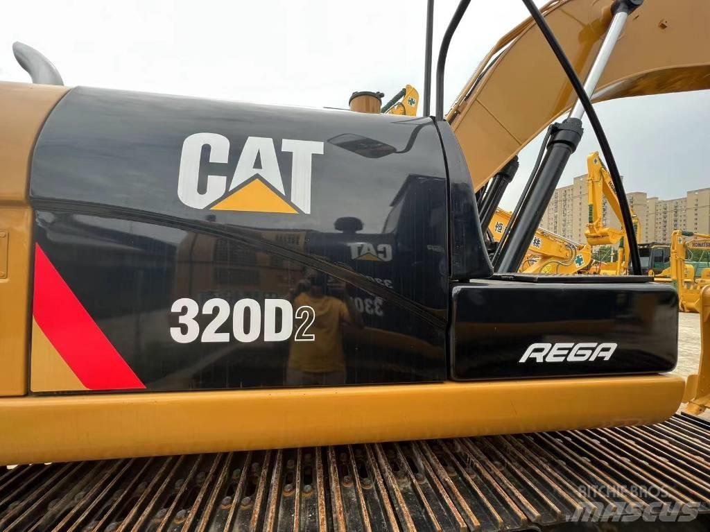 CAT 320 Koparki gąsienicowe
