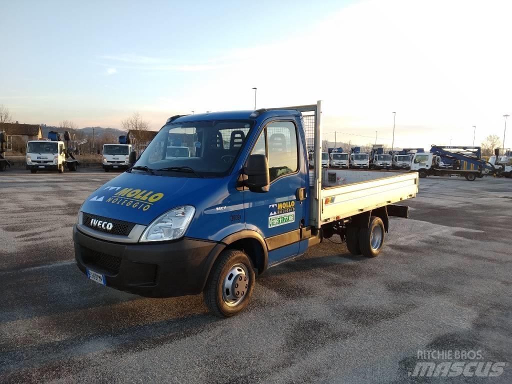 Iveco Daily 35 C 11 Samochody dostawcze ze skrzynią zamkniętą