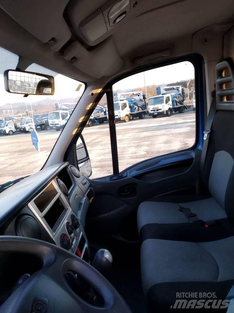 Iveco Daily 35 C 11 Samochody dostawcze ze skrzynią zamkniętą