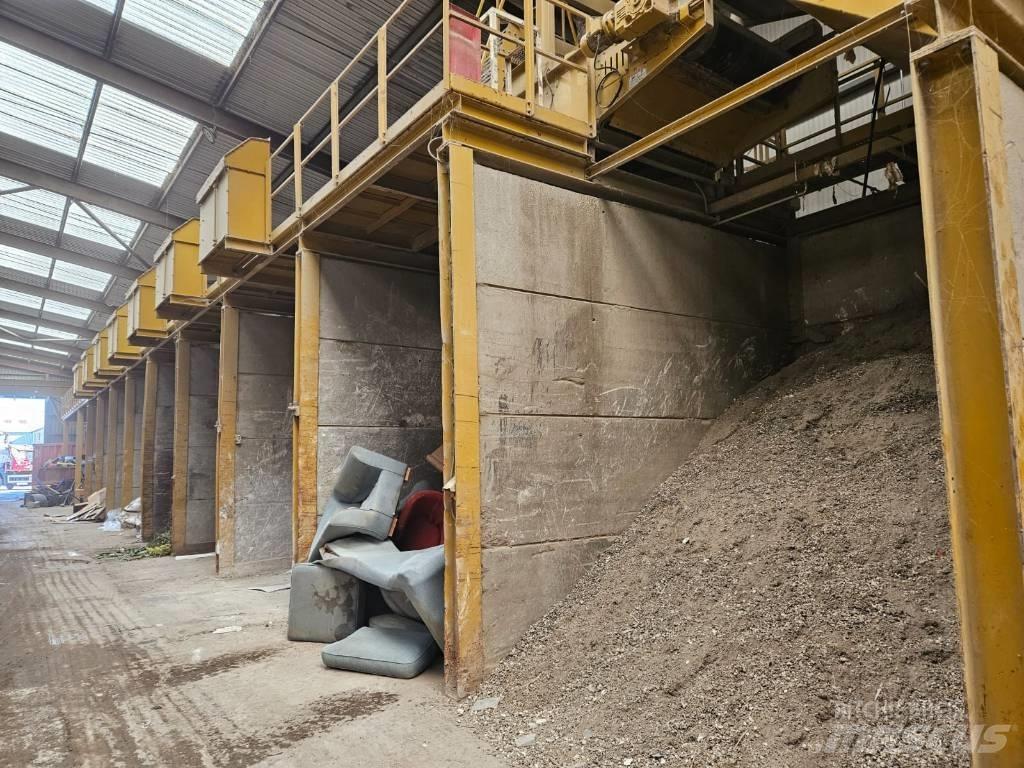 Kiverco Picking Line Sprzęt segregujący