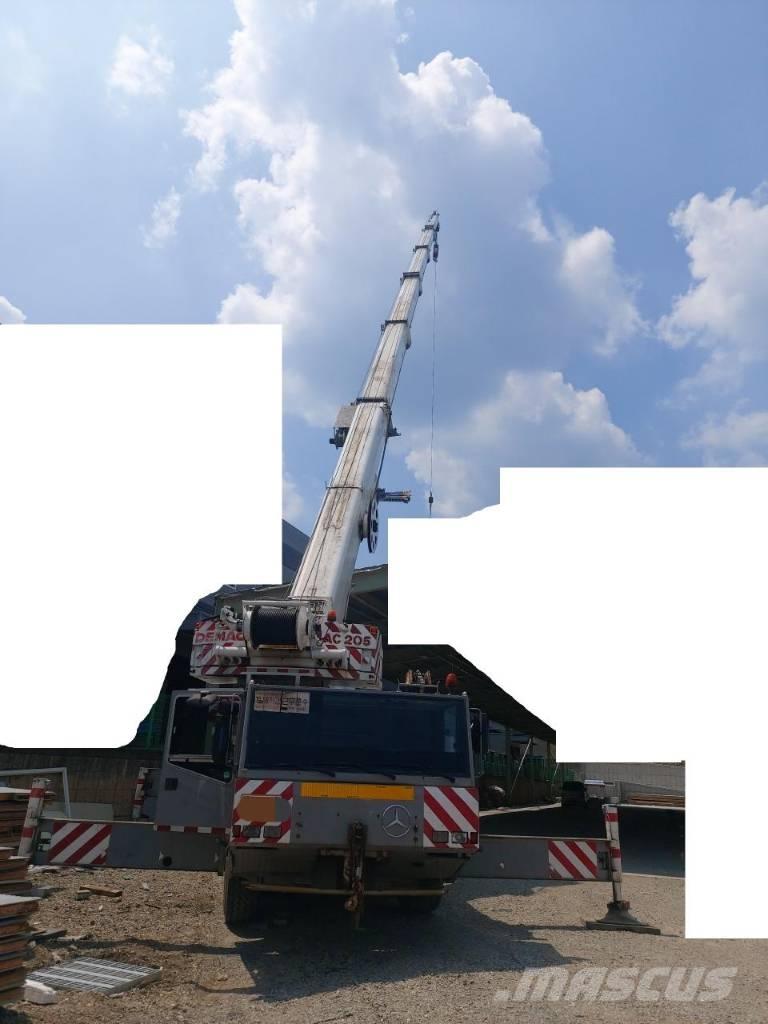 Demag AC 205 Żurawie szosowo-terenowe