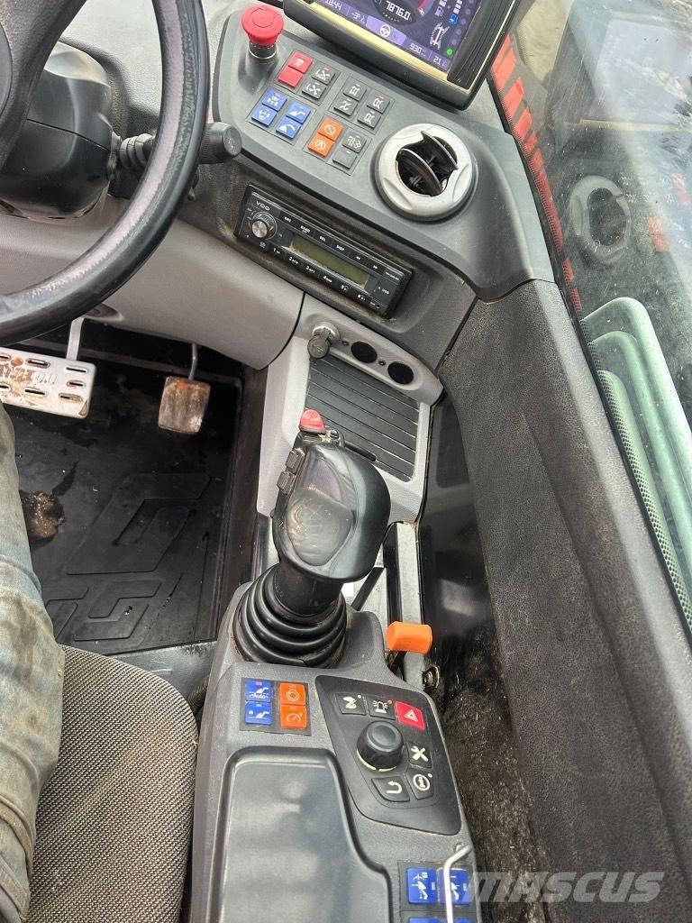 Manitou MLT 635-130 Ładowarki rolnicze