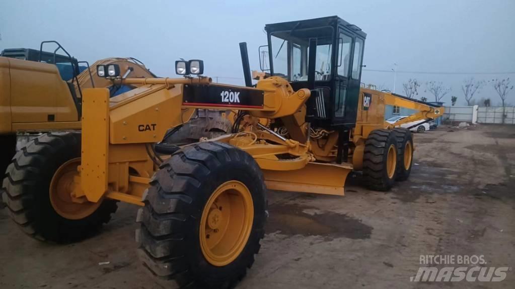 CAT 120 K Równiarki