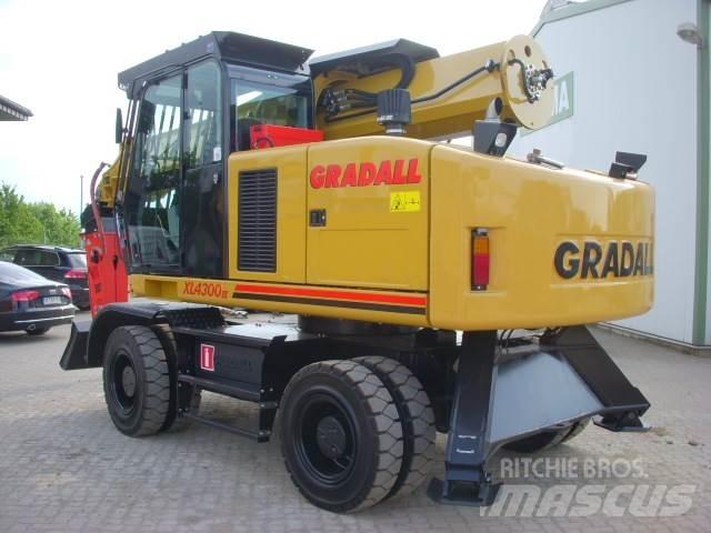 Gradall XL 4300 Koparki kołowe