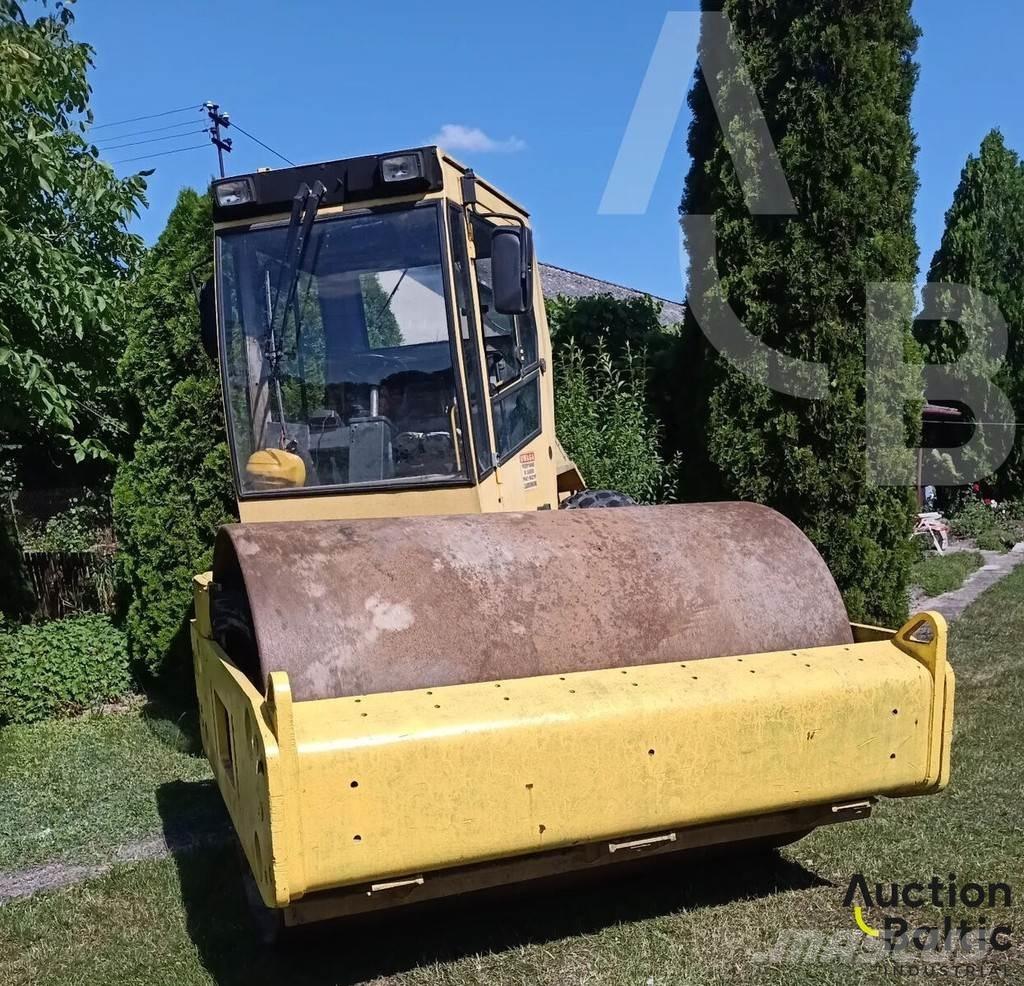 Bomag BW 211 D Walce jednobębnowe