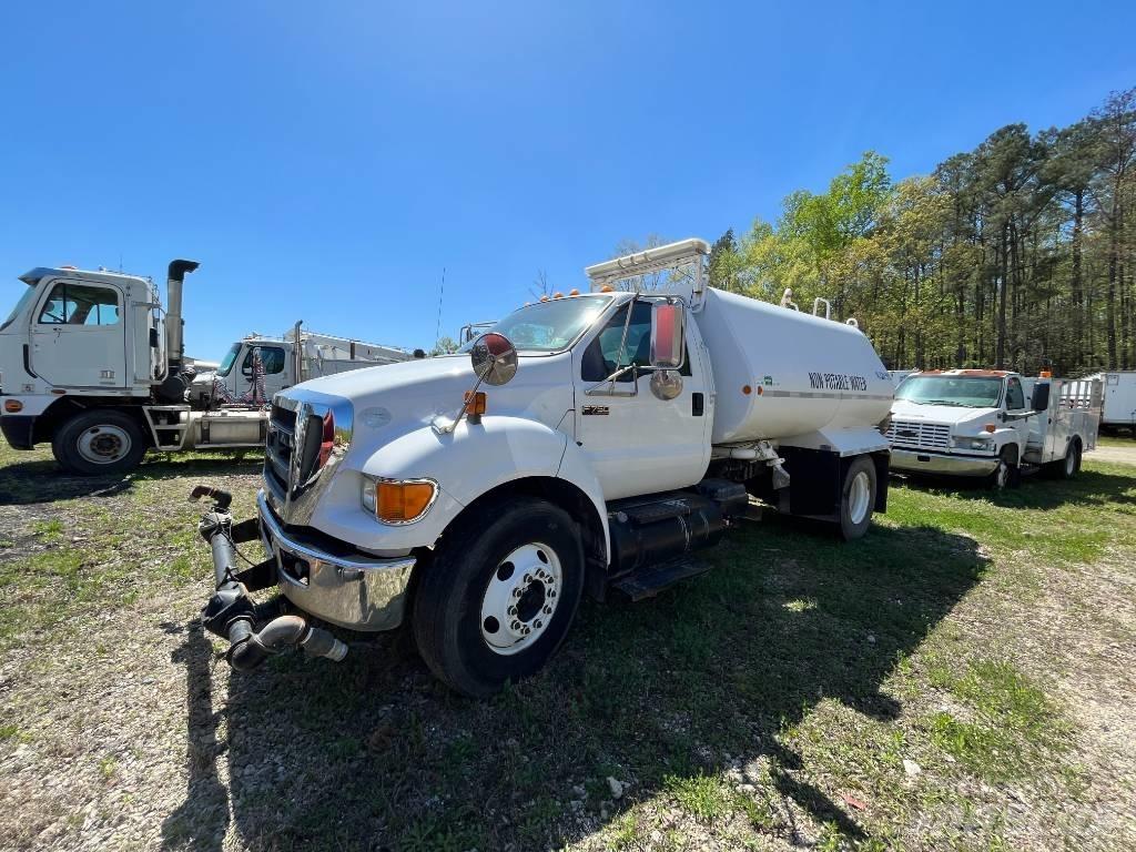 Ford F 750 XL SD Polewaczki