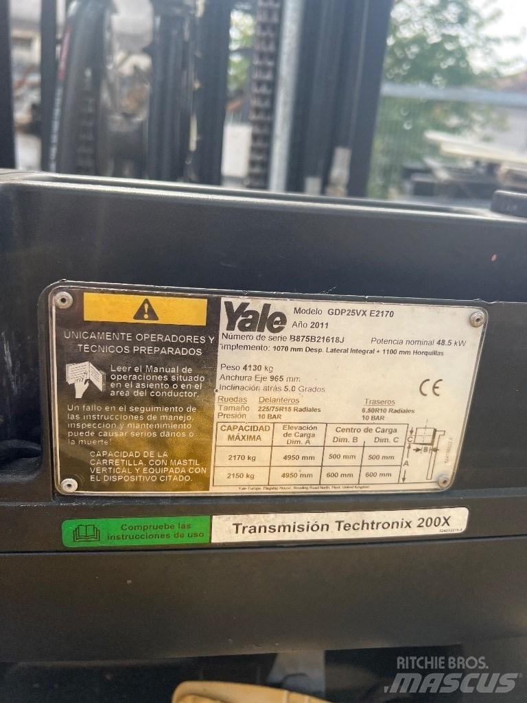 Yale 2500D Wózki Diesla