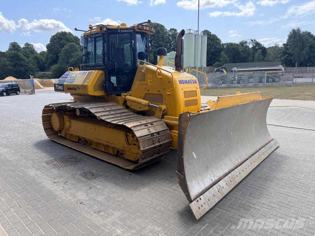 Komatsu D 71P Xi Spycharki gąsienicowe