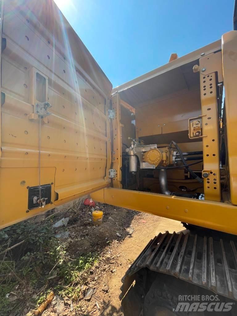CAT 330 GC Koparki gąsienicowe