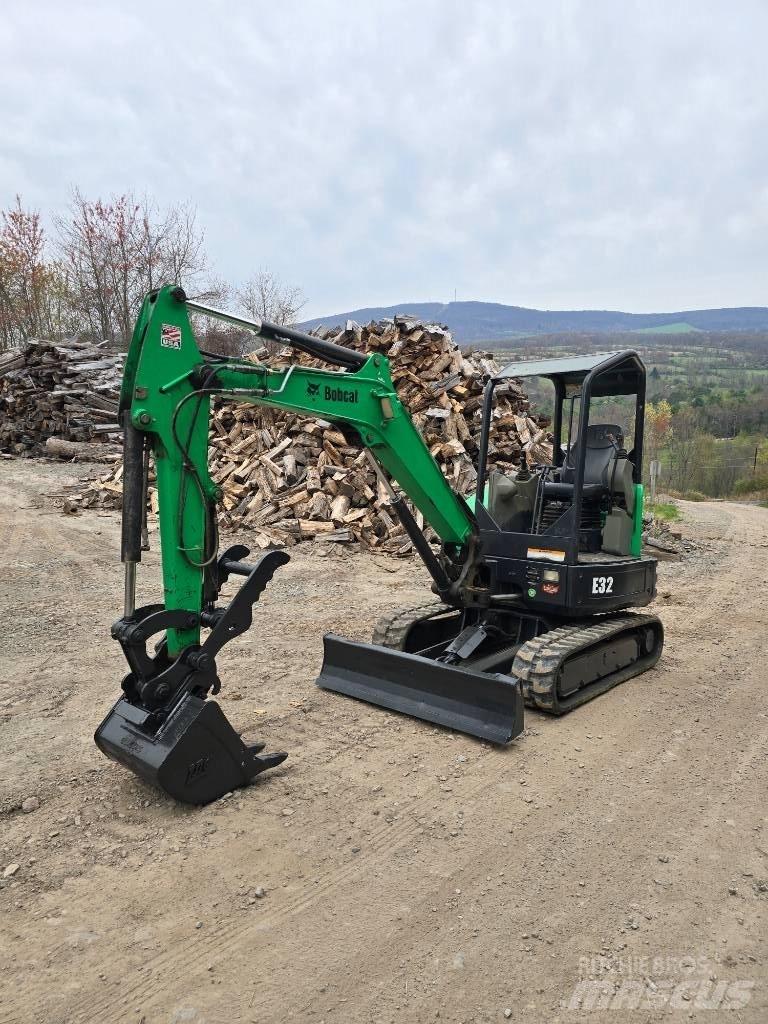 Bobcat E 32 Minikoparki