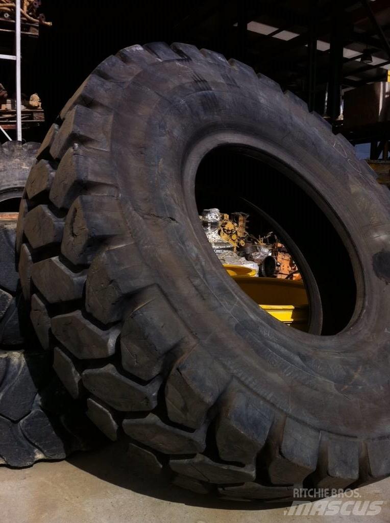 Goodyear 18R35 Opony, koła i felgi