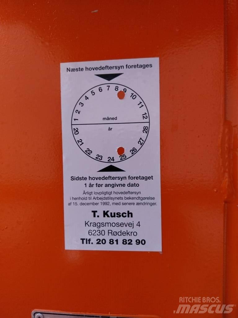 JLG 1230 ES Podnośniki masztowe