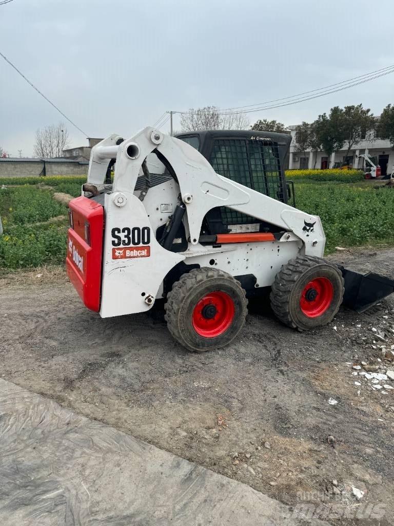 Bobcat S 300 Ładowarki burtowe