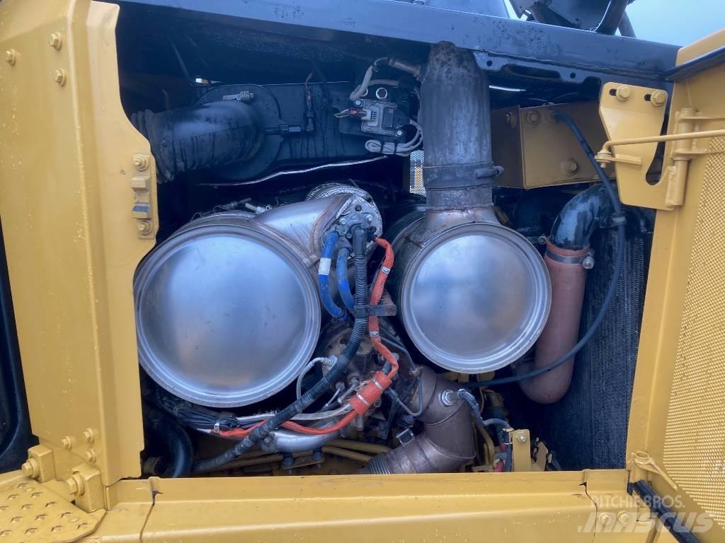 CAT D 6 LGP Spycharki gąsienicowe