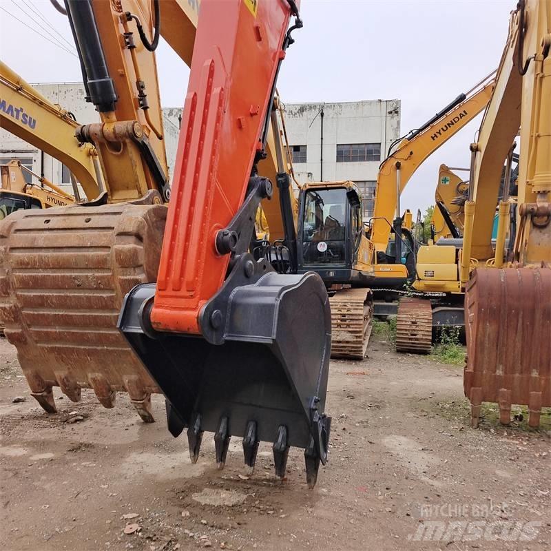 Doosan 225 LC Koparki gąsienicowe