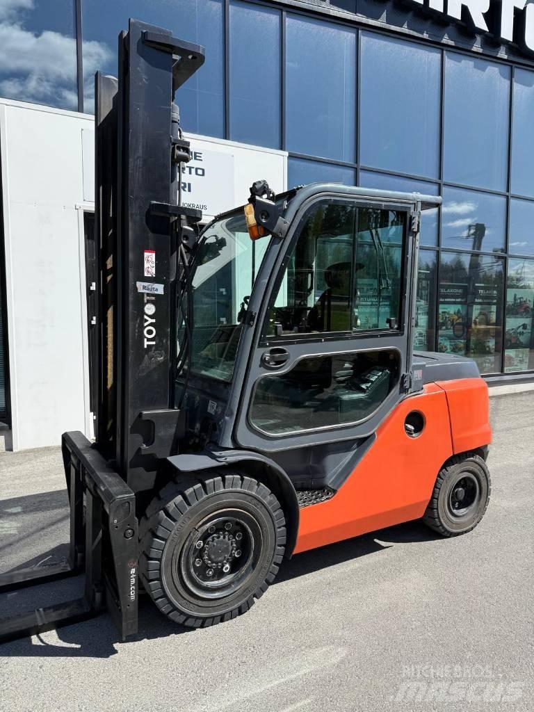 Toyota 40-8 FD45 N Wózki Diesla