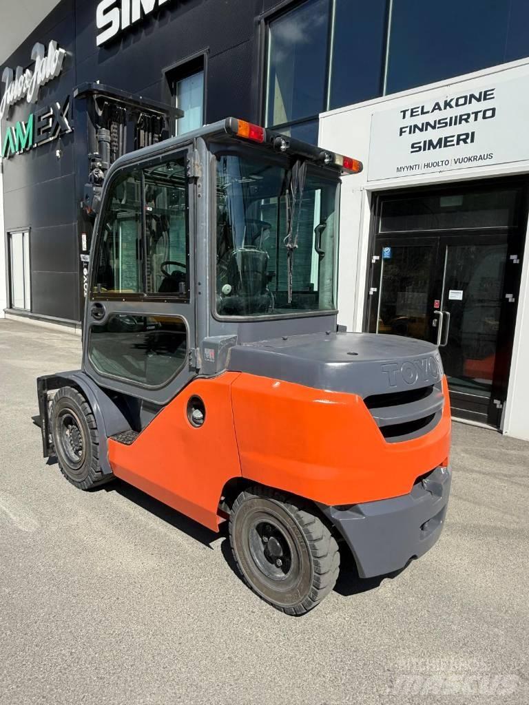 Toyota 40-8 FD45 N Wózki Diesla