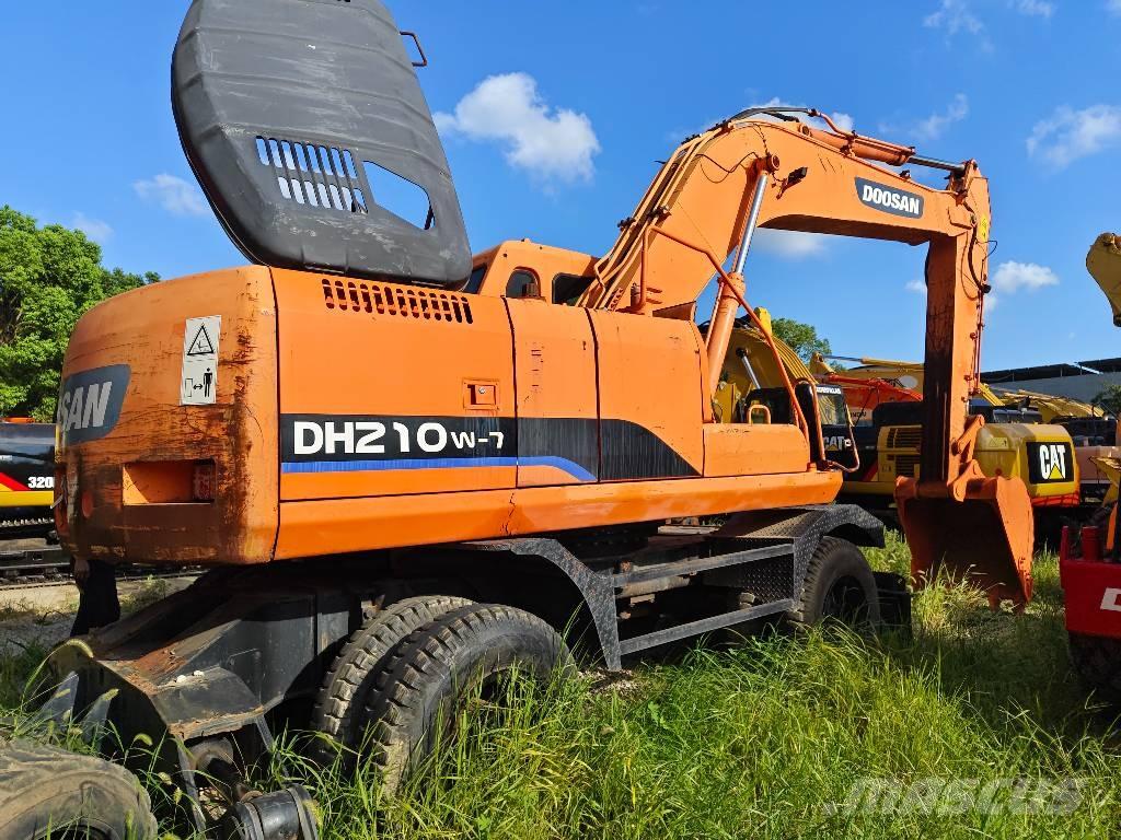 Doosan DH 210 W-7 Koparki kołowe
