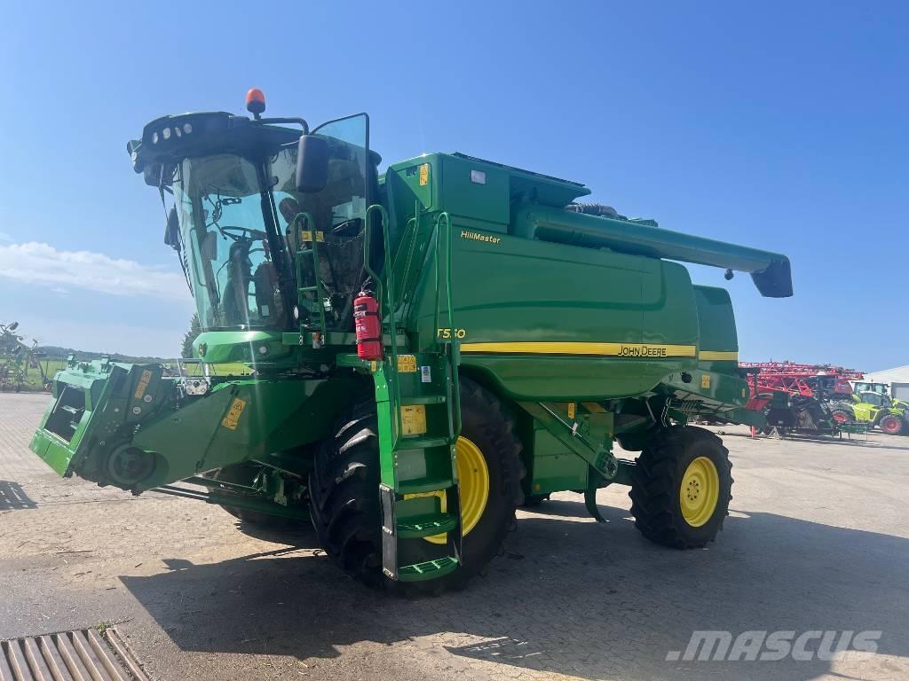 John Deere T 550 Kombajny zbożowe