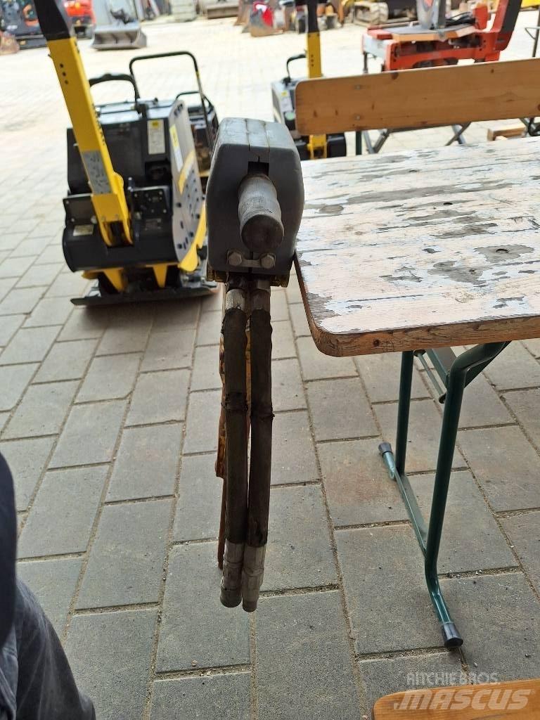 Atlas Copco LH 180 Młoty hydrauliczne