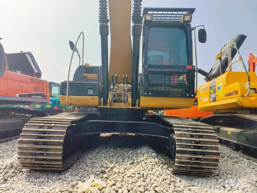 CAT 320 D Koparki gąsienicowe