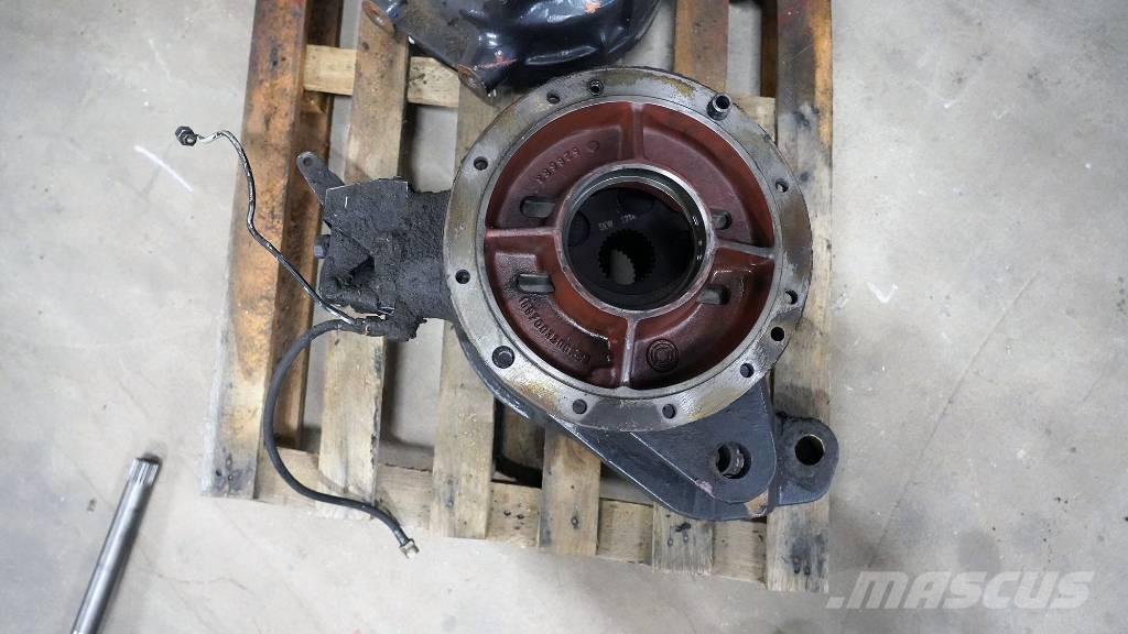 CASE CS 86 Bromshus Hamulce