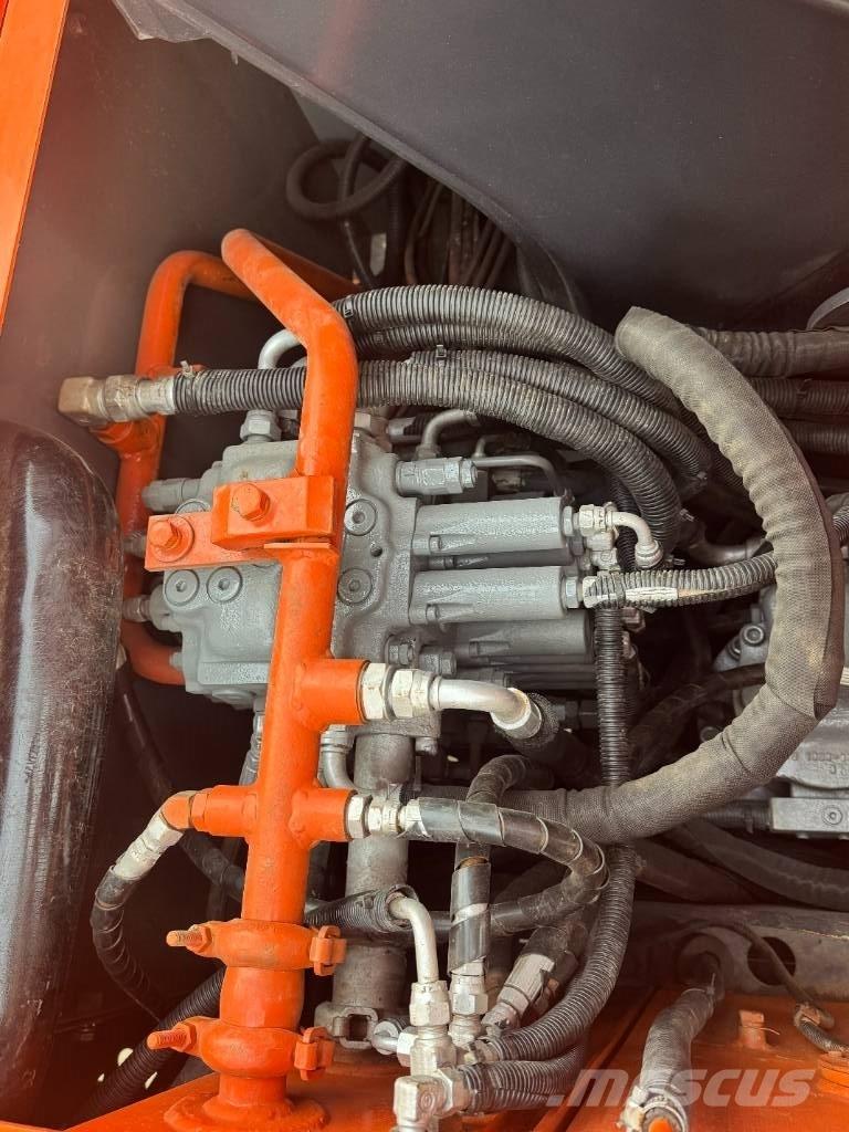 Hitachi ZX 70 Minikoparki