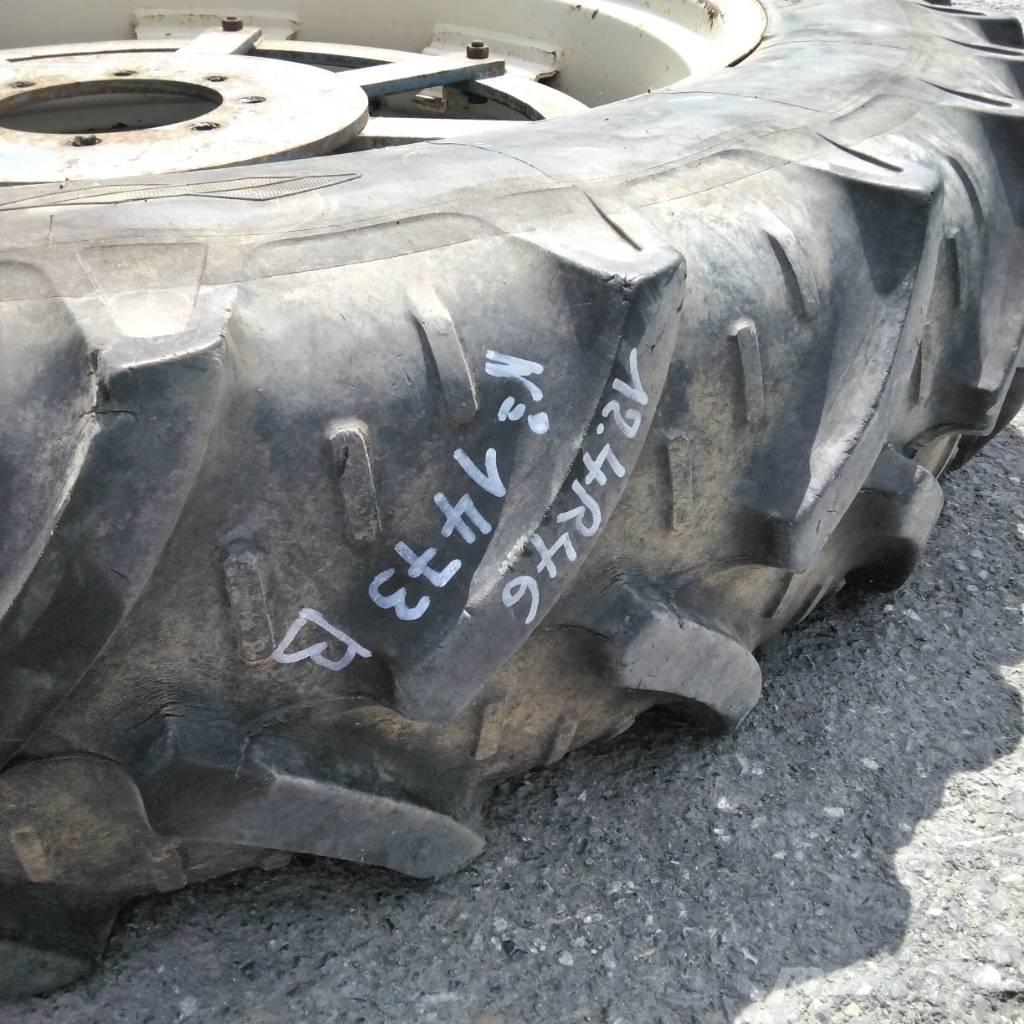 Kleber 12.4R46 Opony, koła i felgi