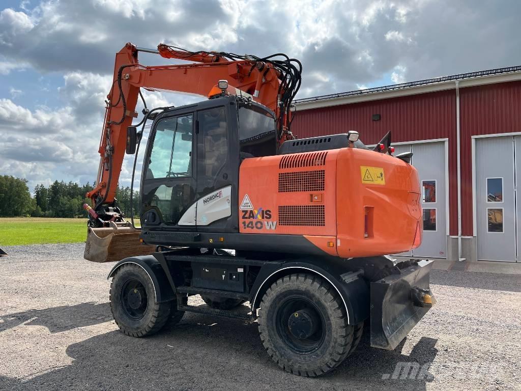 Hitachi ZX 140 W-5 Koparki kołowe