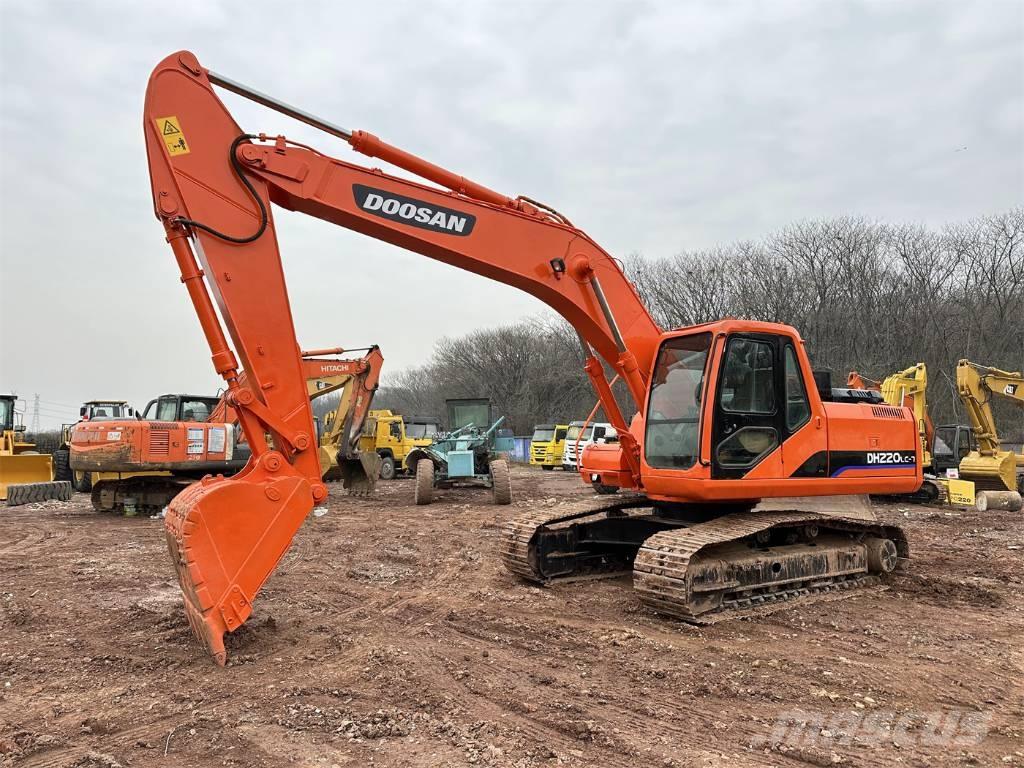 Doosan DH220-7 Koparki gąsienicowe