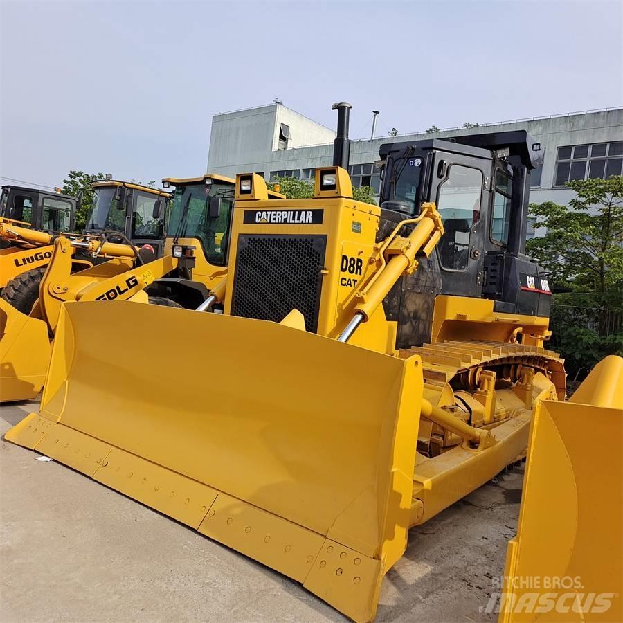 CAT D 8 R Spycharki gąsienicowe