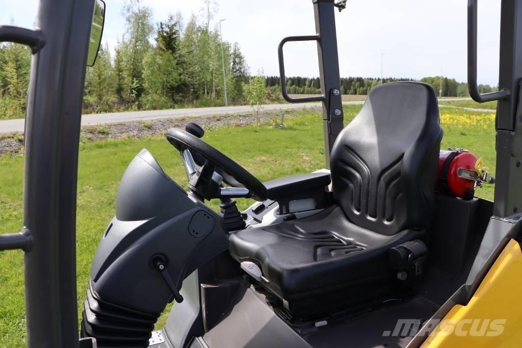 Mecalac MCL2 Ładowarki burtowe