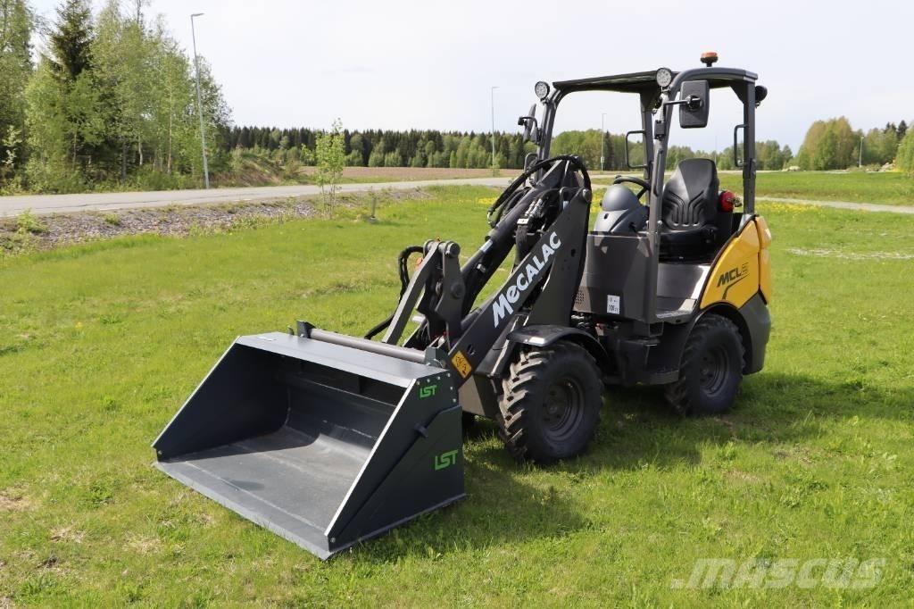 Mecalac MCL2 Ładowarki burtowe
