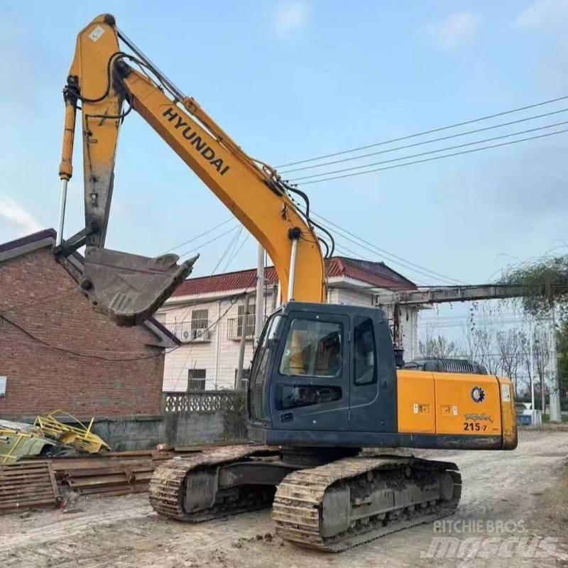 Hyundai Robex 215-7 Koparki gąsienicowe