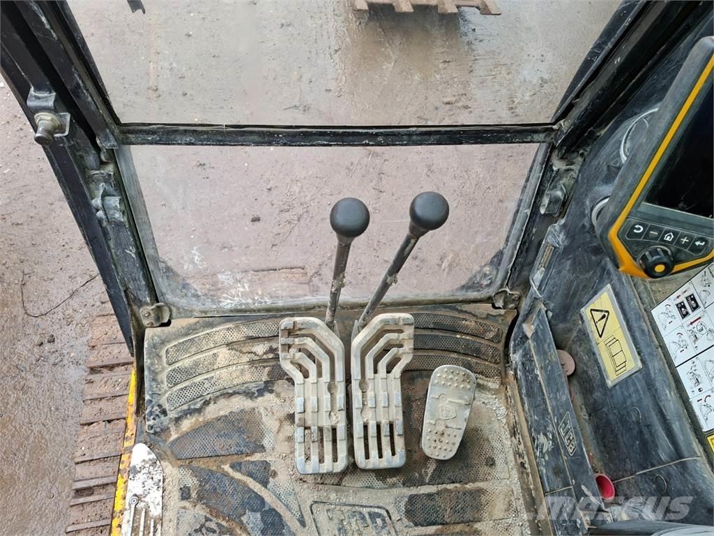 JCB JS 130 LC T4 Maszyny budowlane - Inne