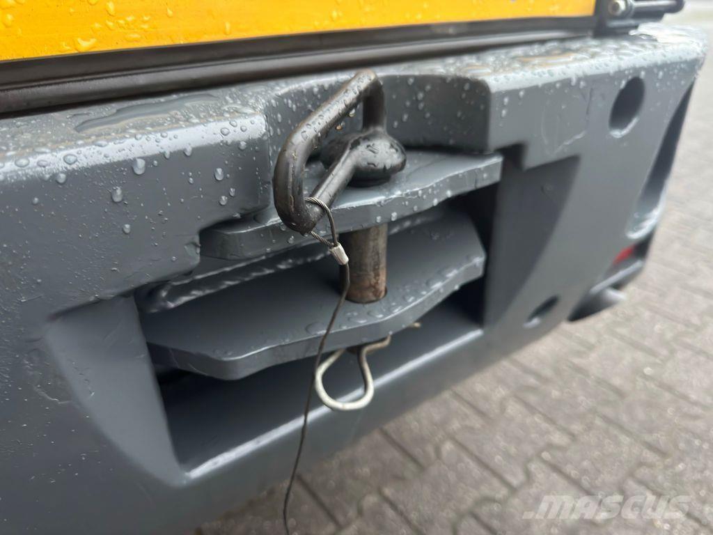 Mustang MUS AL306 Ładowarki kołowe